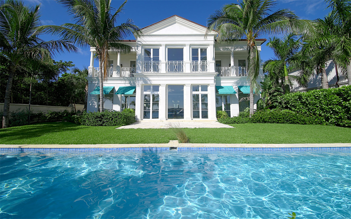 Waterfront Home on Paradise Island , Paradise Island Property